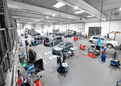 Impressionen KRENZ Autohaus und Werkstatt - Ansicht Werkstatthalle von oben