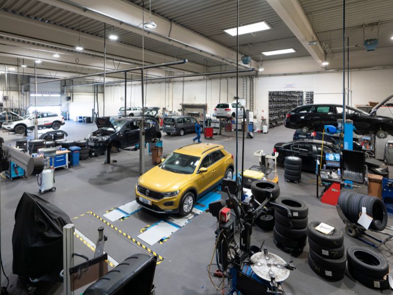 Kfz Inspektion nach Herstellervorgabe direkt in Paderborn bei Autohaus KRENZ